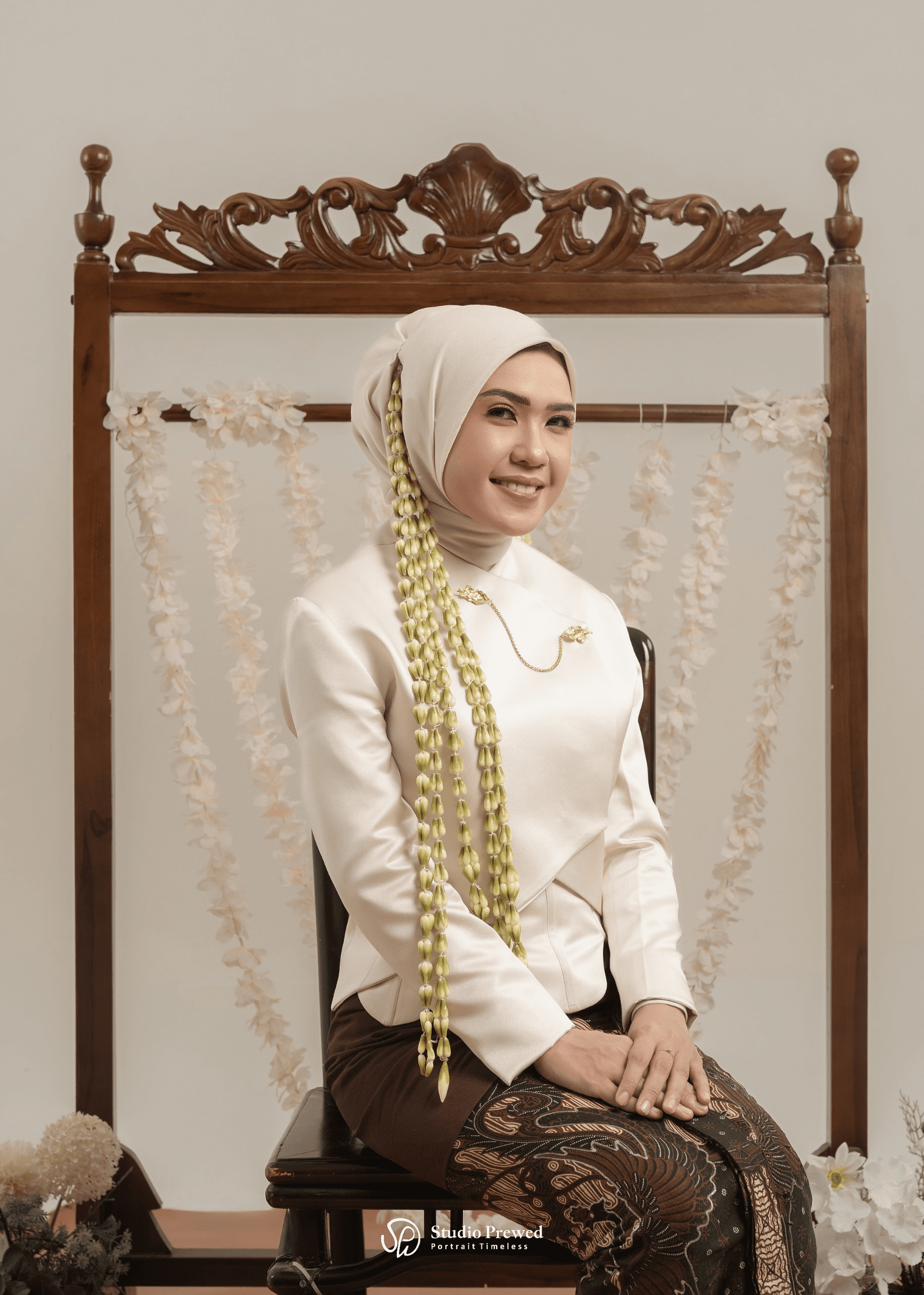 dr. Razty Surisfika